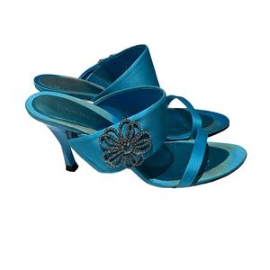 Nine West satin open toe sandal heels size 8